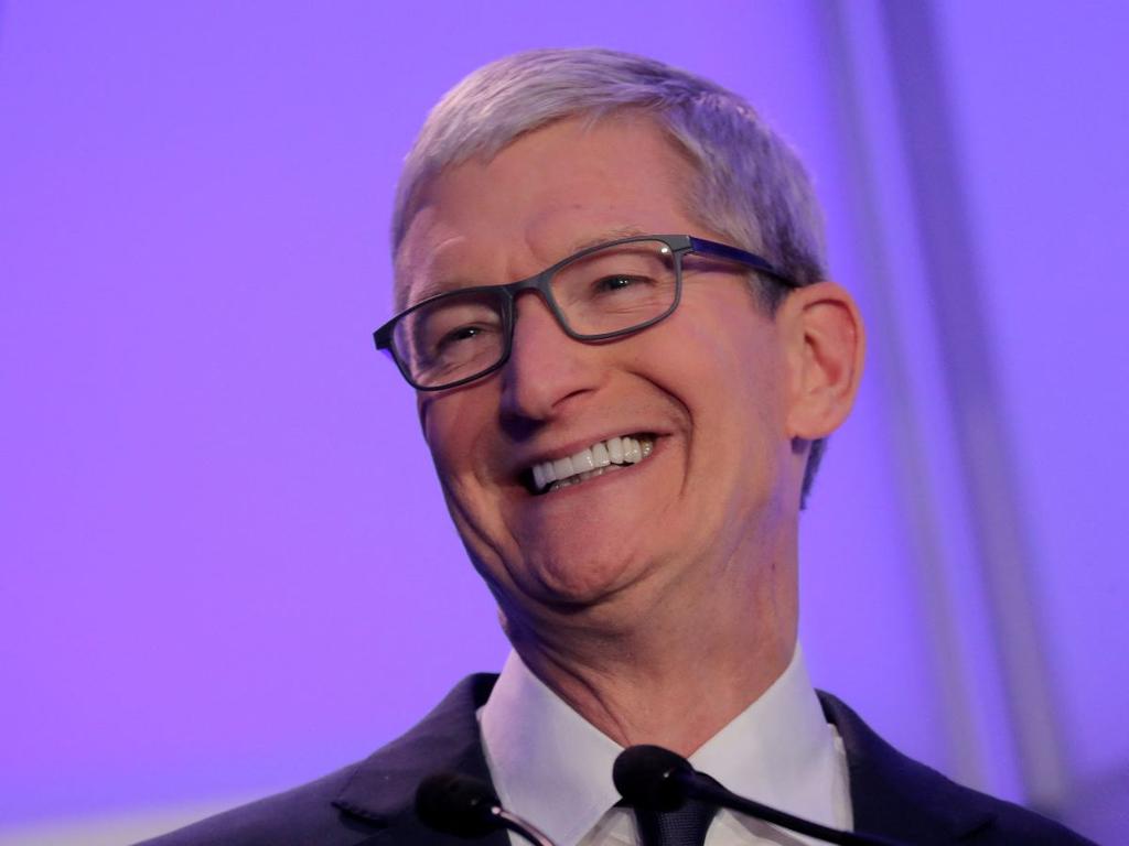 cuanto gana apple por cada iphone